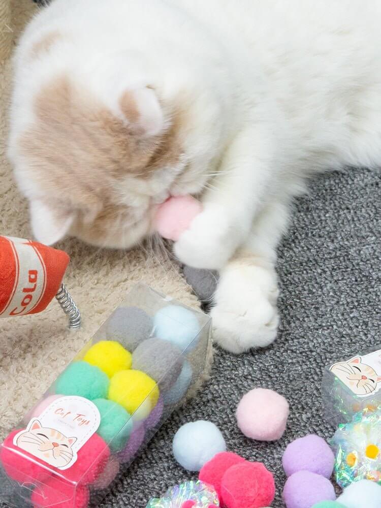 Cat Pom Pom Toy Soft Quiet Ball 20pcs 3cm Assorted 7 Colors - Happy 4 Paws