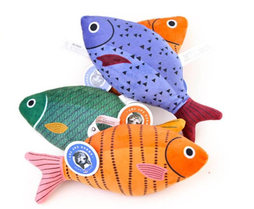 Cat Toys Cartoon Fish with Catnip - Happy 4 Paws